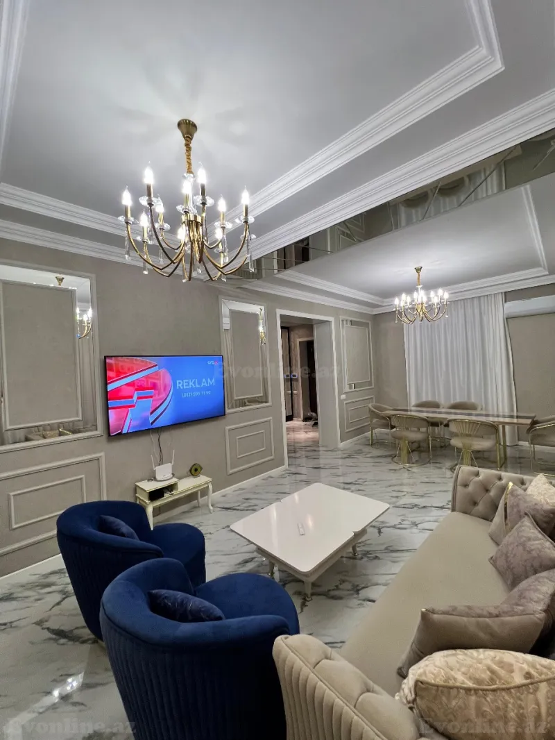 Satılır 6 otaqlı Həyət evi 400 m² Bakı, Səbail r., Badamdar — Ev, villa, Bakı (2)