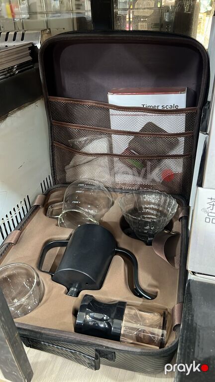 "V60" çamadanı — Bakı