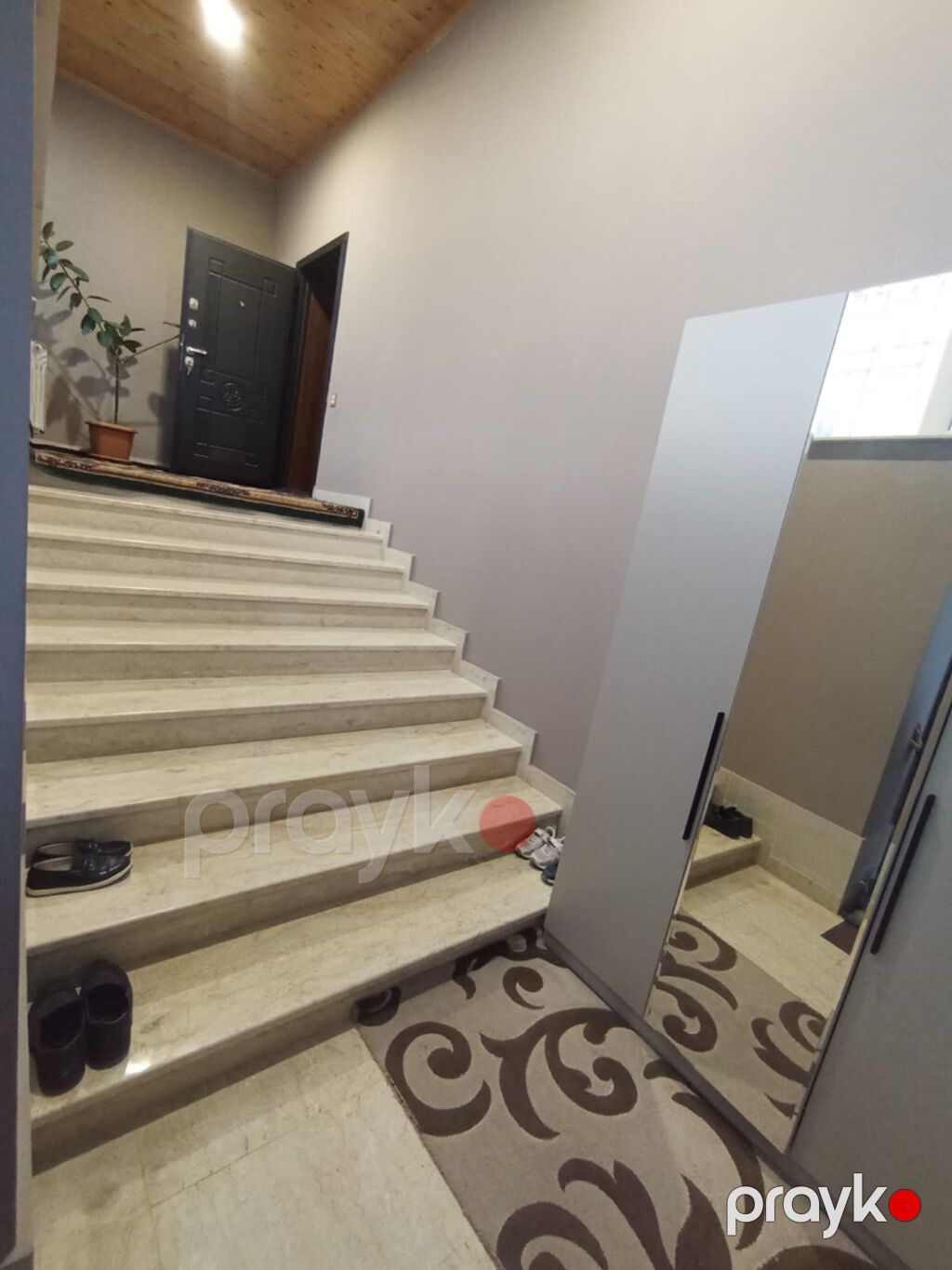 Masazirda 6 sotda 3 mərtəbəli geniş ev — satilir Əvvəl 355 000 — Ev, villa, Masazır (2)
