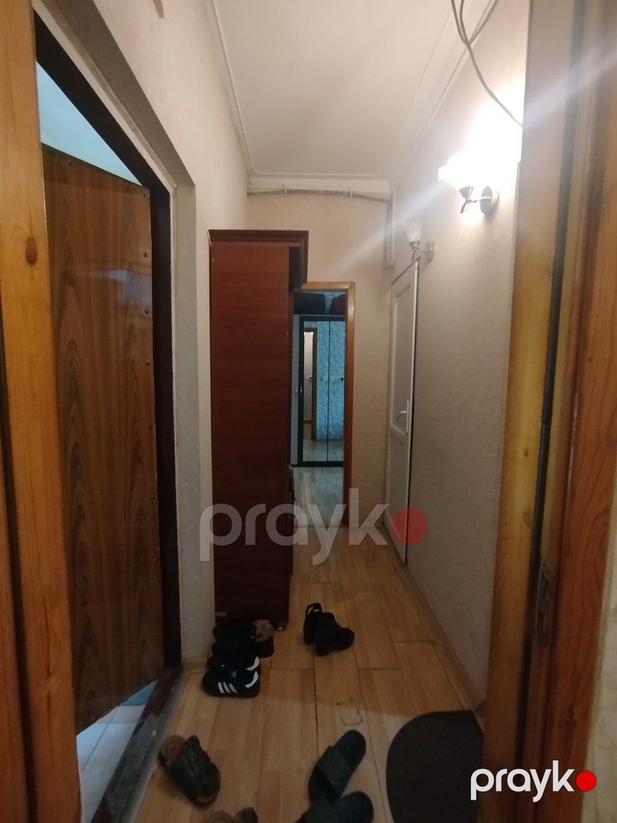 Satılır 2 otaqlı köhnə tikili 60 m² — Mənzil, Bakı (3)