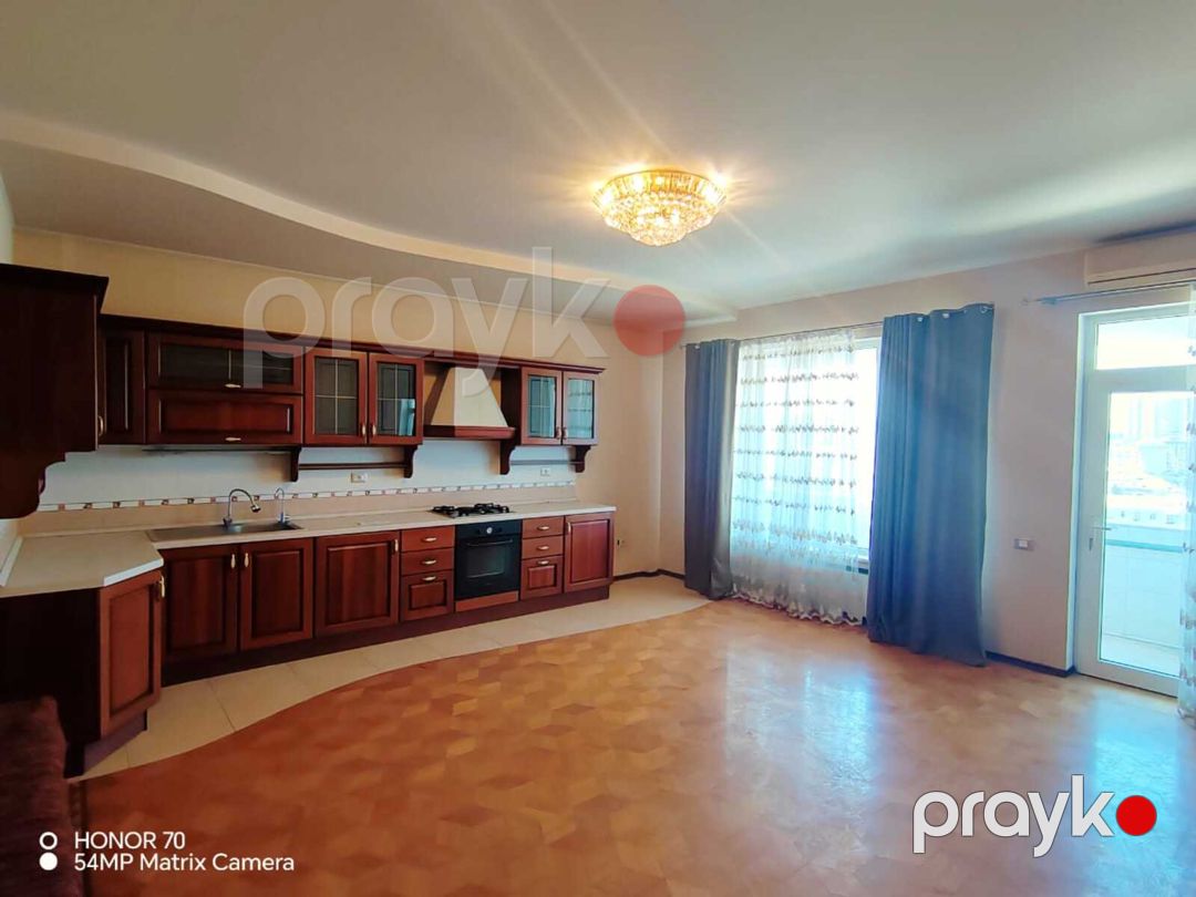 Satılır 2 otaqlı yeni tikili 150 m² — Mənzil, Bakı (9)