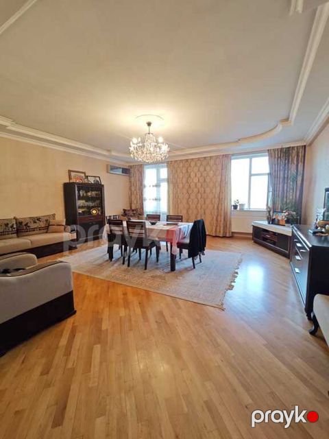 Satılır 3 otaqlı yeni tikili 148 m² — Bakı