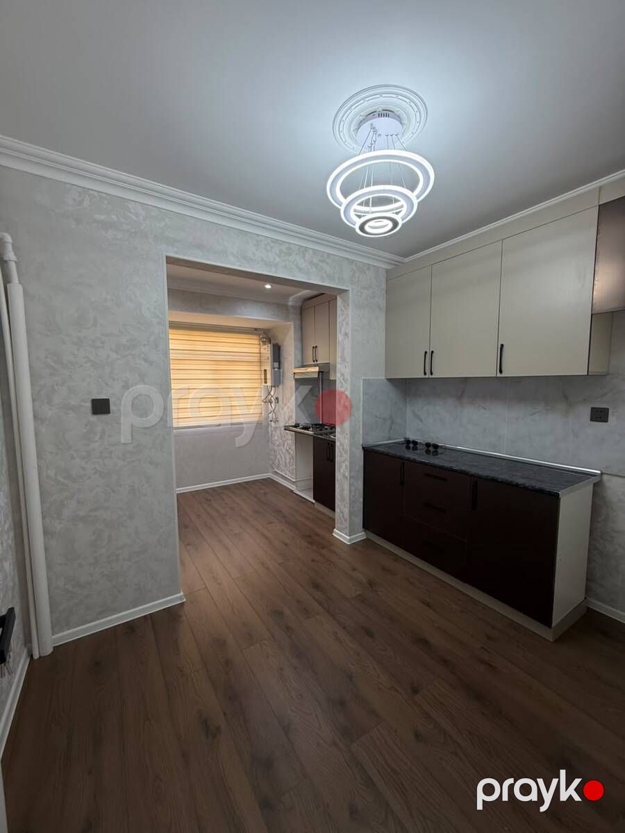 Satılır 2 otaqlı köhnə tikili 60 m² — Mənzil, Bakı (3)