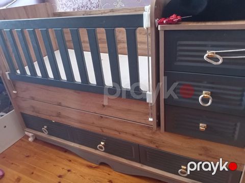 Uşaq beşiyi və komodlu modul dəst - Material: Mdf/ldsp kombinasiyası — Bakı