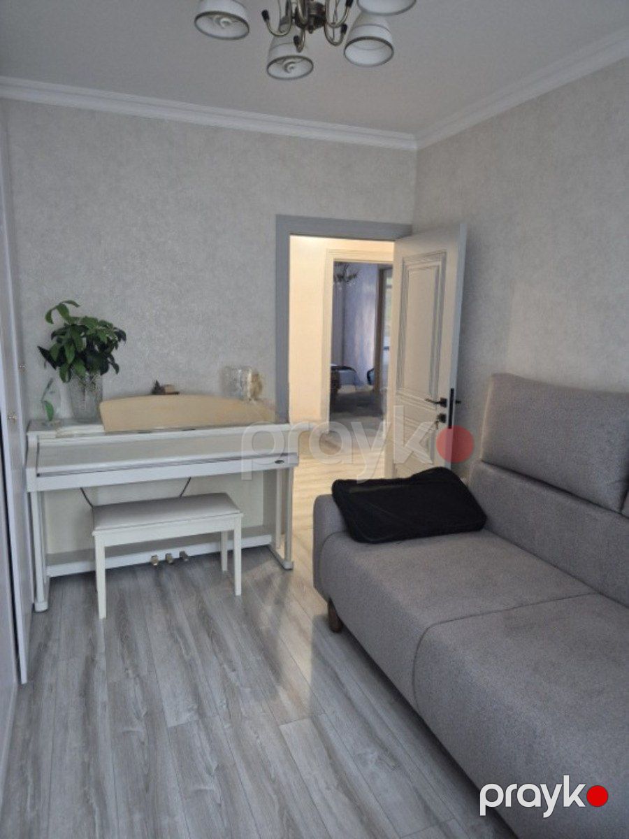 Satılır 3 otaqlı köhnə tikili 75 m² — Mənzil, Bakı (4)