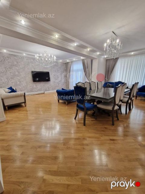 Satılır 5 otaqlı Bina evi menzil (Yeni tikili), 240 m², 3-cü mikrorayon — Sumqayıt