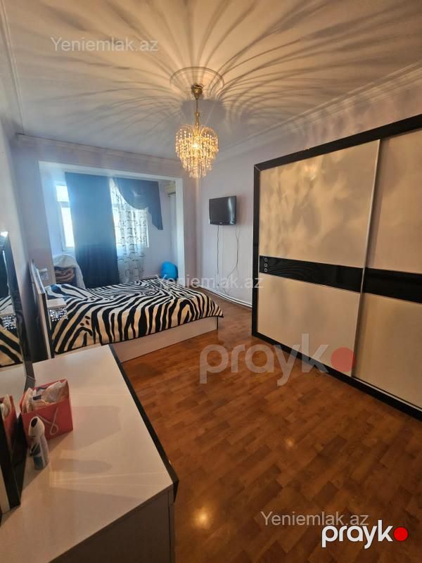 Satılır 5 otaqlı Bina evi menzil (Köhnə tikili), 125 m², Binəqədi rayonu — Mənzil, Bakı (3)