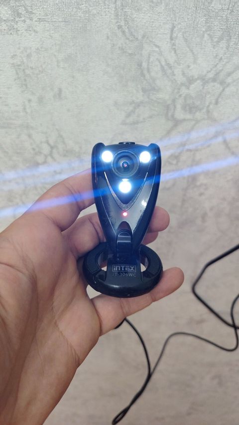 IN TEX IT-306WC veb-kamera - Model: Intex IT-306WC - Bağlantı: USB — Veb-kameralar