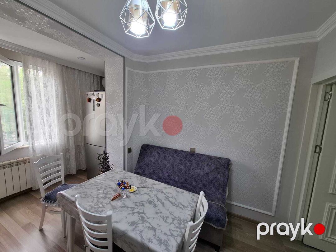Satılır 2 otaqlı köhnə tikili 60 m² — Mənzil, Bakı (3)