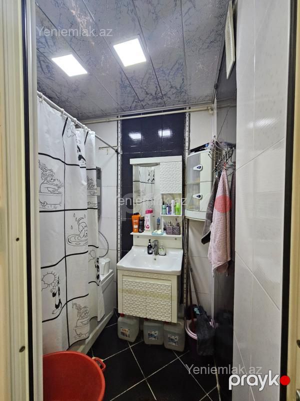 Satılır 3 otaqlı Bina evi menzil (Köhnə tikili), 3 m², 17-ci mikrorayon — Mənzil, Sumqayıt (10)
