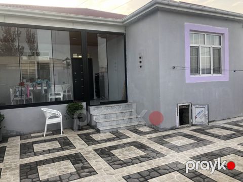 Satılır 3 otaqlı həyət evi/bağ evi 110 m² — Bakı