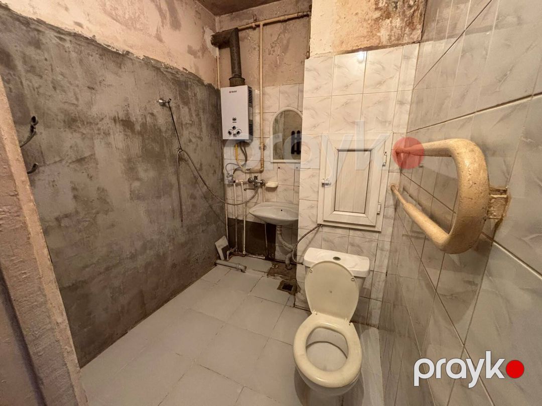 Satılır 2 otaqlı köhnə tikili 50 m² — Mənzil, Bakı (5)