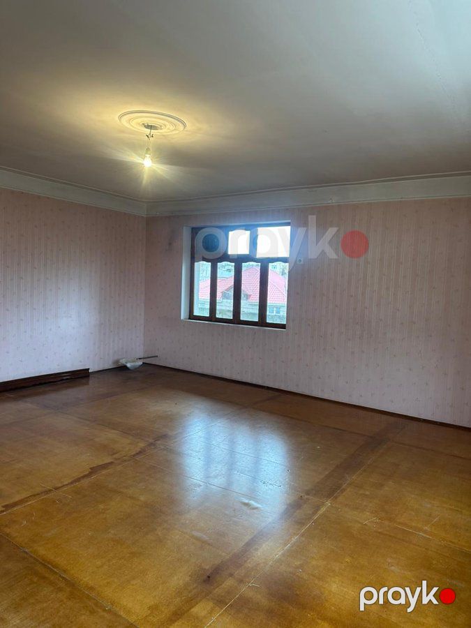 4 otaqlı mənzil, 130 m², Bakıxanov küç — Mənzil (2)