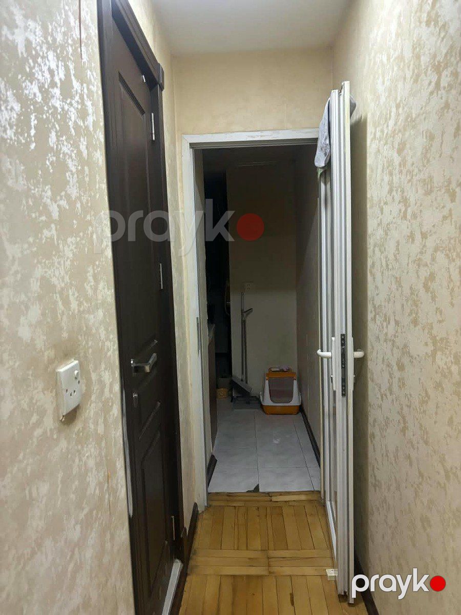 Satılır 2 otaqlı köhnə tikili 45 m² — Mənzil, Bakı (8)