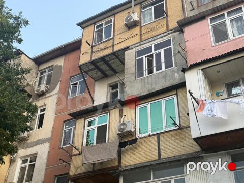 Satılır 2 otaqlı köhnə tikili 46.2 m² — Bakı