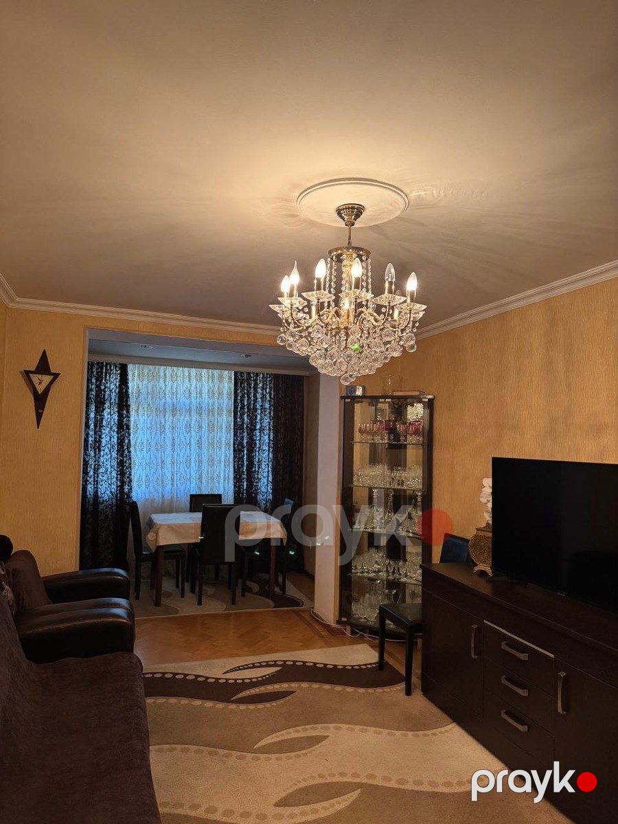 Satılır 4 otaqlı köhnə tikili 80 m² — Mənzil, Bakı (2)