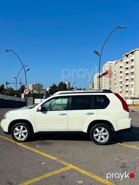 Nissan X-Trail: 2.5 l 2008 il Krossover — Bakı