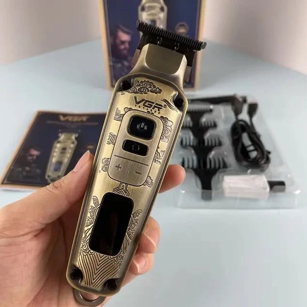 Trimmer VGR 901 - 4 Sürətli - 7000RPM / 1600MAH - 240 Dəqiqə — Saç kəsmə maşınları, Bakı (8)