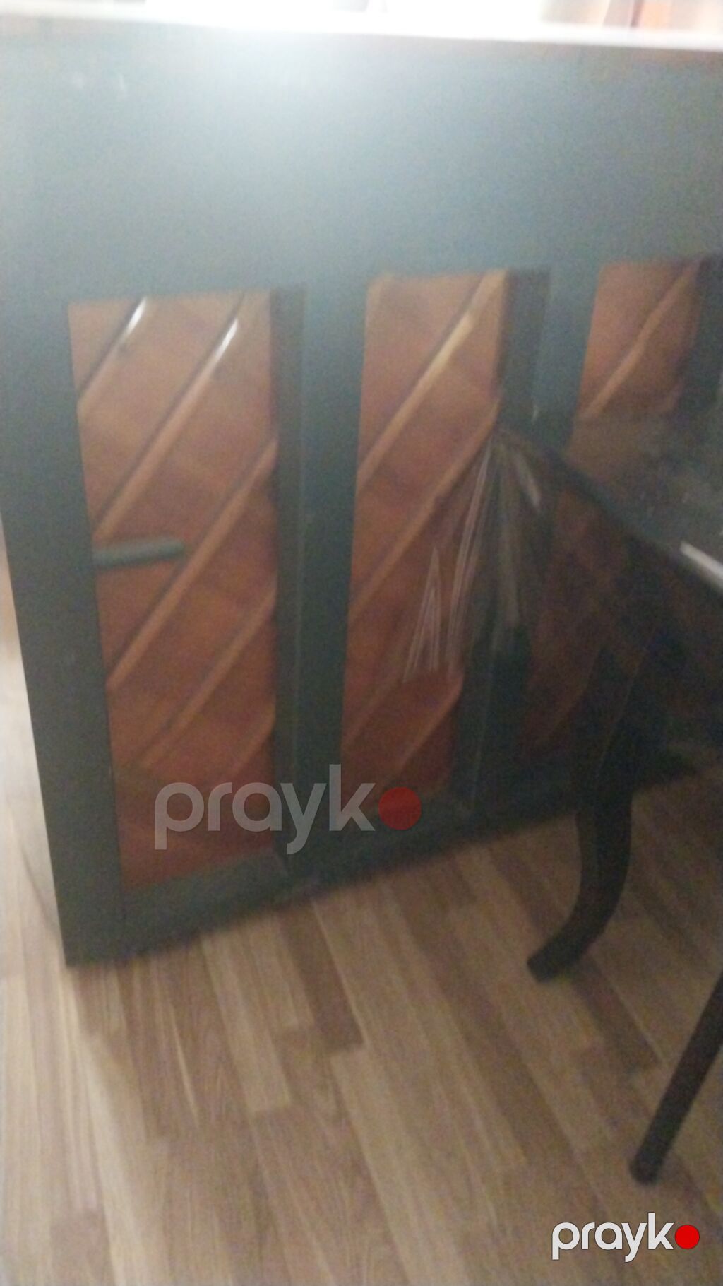 Akustik pianino – şaquli model - Korpus: parlaq laklı tünd qoz rəngli — Pianino və digər klaviş alətləri, Gəncə (4)