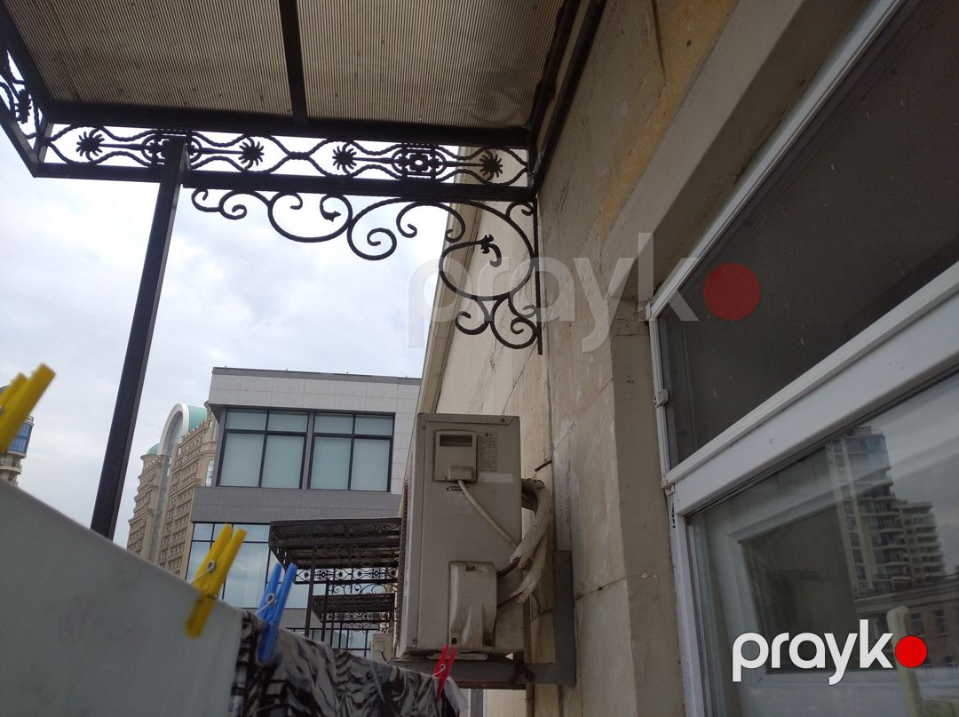 Satılır 2 otaqlı köhnə tikili 48 m² — Mənzil, Bakı (8)