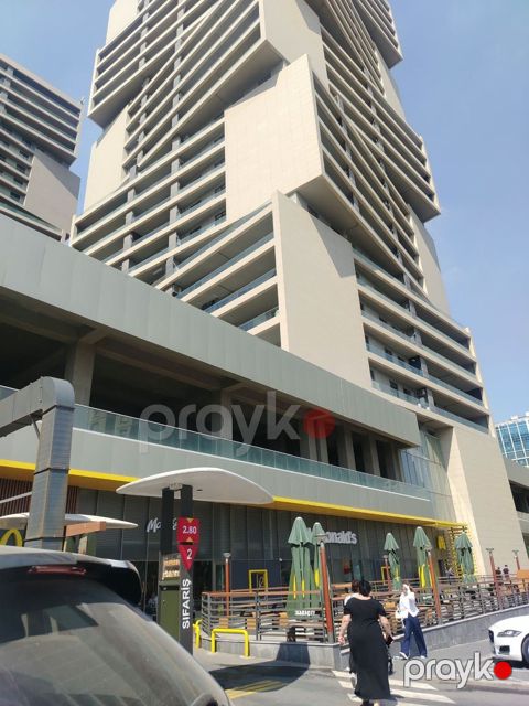 Satılır 3 otaqlı yeni tikili 150 m² — Bakı