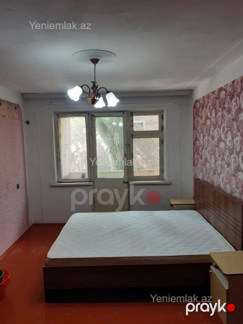 Satılır 1 otaqlı Bina evi menzil (Köhnə tikili), 31 m², 4-cü mikrorayon — Sumqayıt