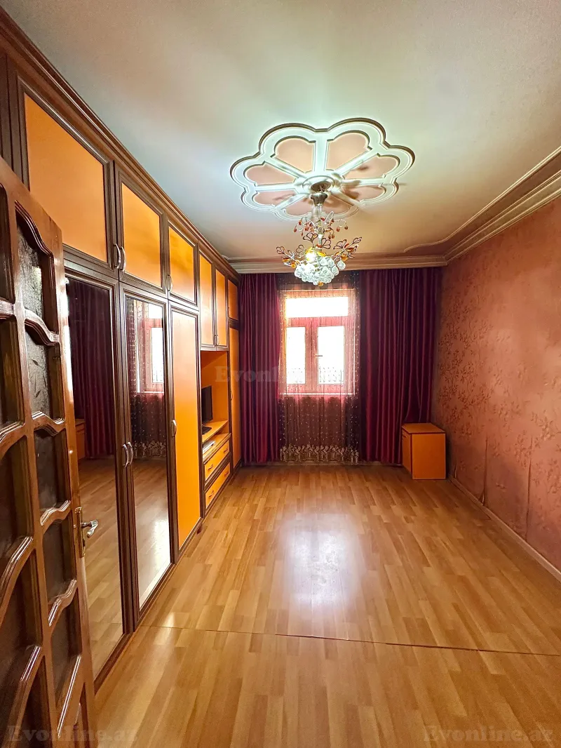 Satılır 5 otaqlı Mənzil Köhnə tikili 112 m² Gəncə — Mənzil, Gəncə (7)
