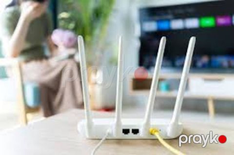 İnternet ustası — Bakı