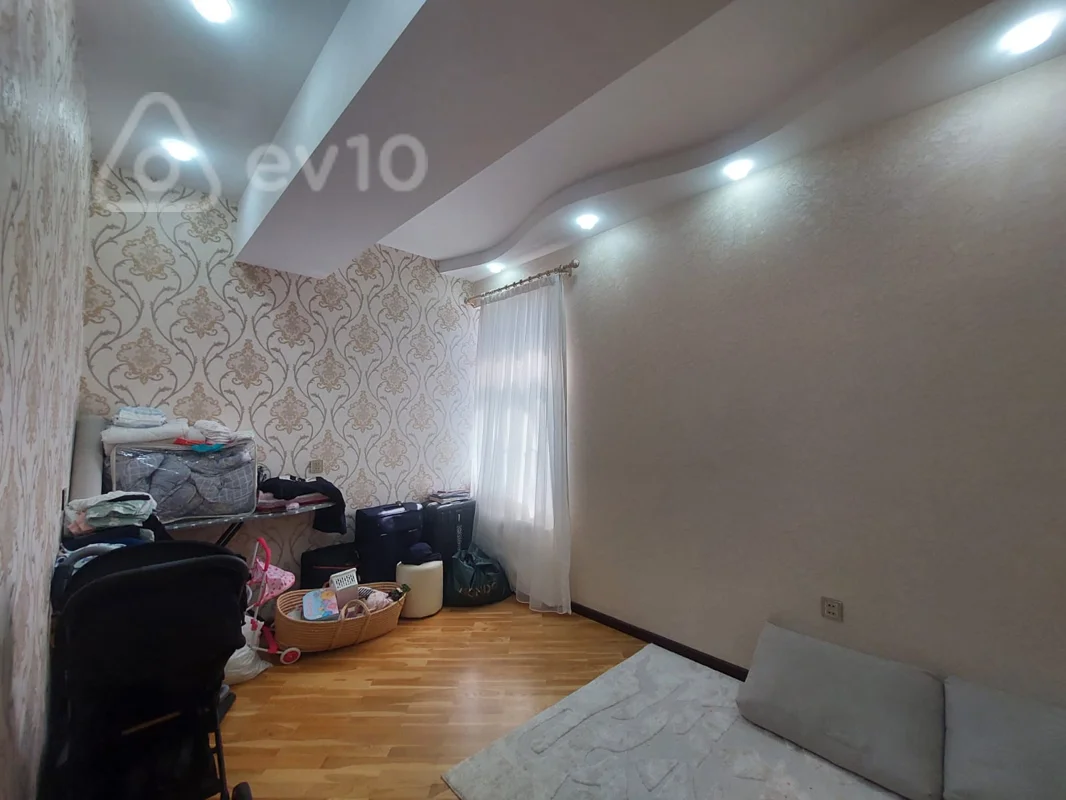 4 otaqlı mənzil, 175 m², Hüseynbala Əliyev — Mənzil, Bakı (11)