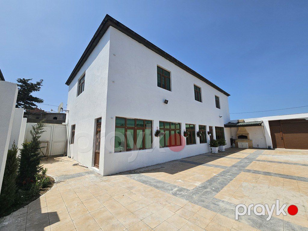 Satılır 4 otaqlı həyət evi/bağ evi 250 m² — Ev, villa, Bakı (2)