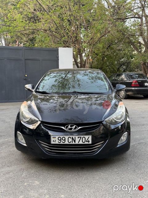 Hyundai Elantra, 1.8 L, 2013 il, 241 000 km — Bakı