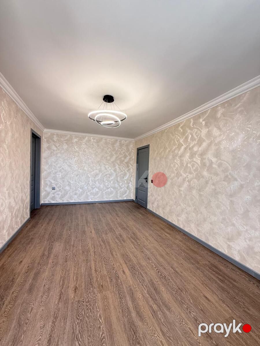 Satılır 2 otaqlı köhnə tikili 57 m² — Mənzil, Bakı (2)