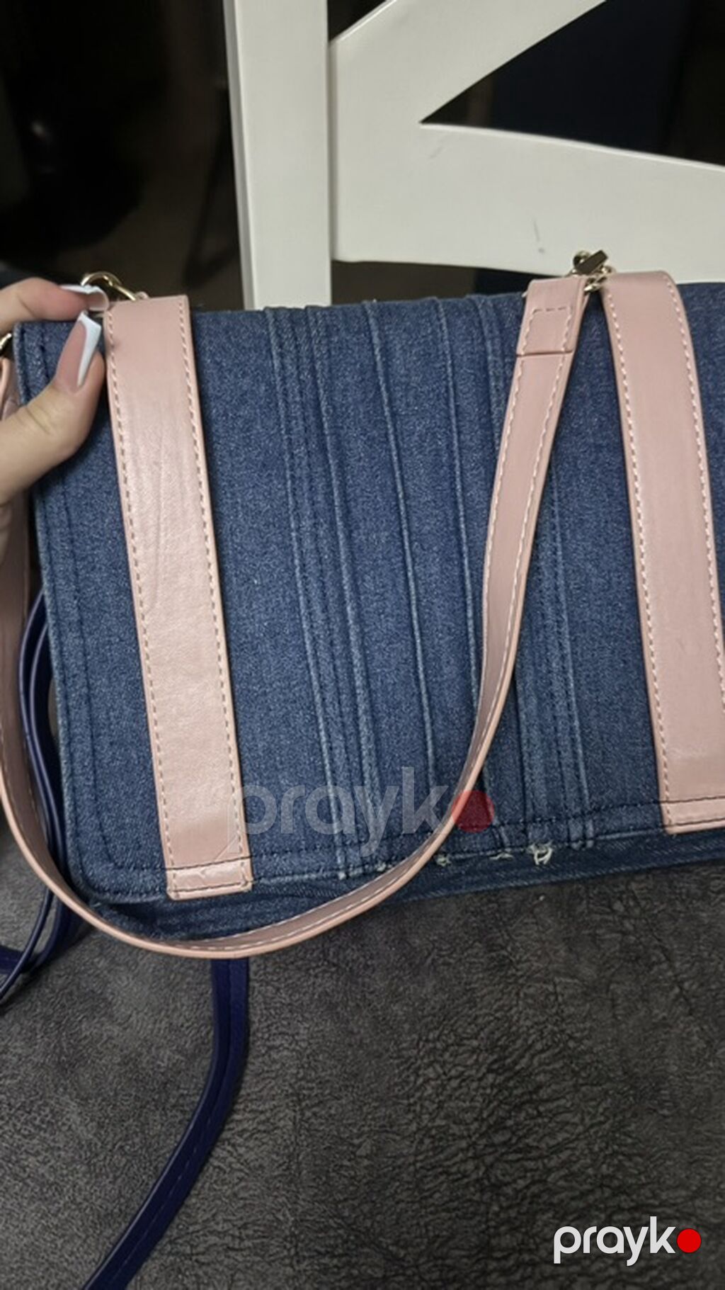 Orginal Prada çiyin çantası 1200€ alınıb endirim olunacaq - Material — Çantalar, çamadanlar, cüzdanlar, Bakı (2)