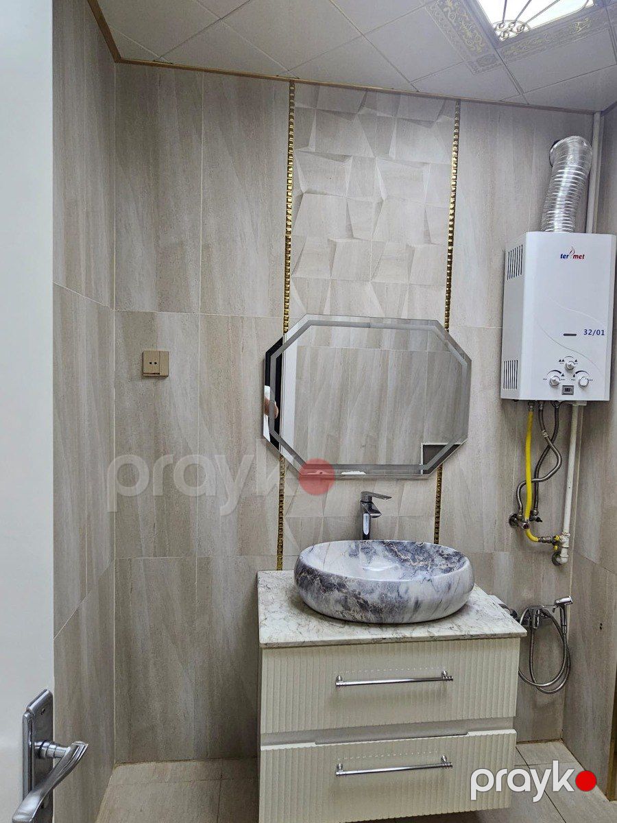 Satılır 2 otaqlı köhnə tikili 50 m² — Mənzil, Bakı (12)
