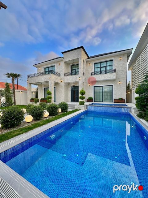 Satılır 6 otaqlı həyət evi/bağ evi 400 m² — Bakı