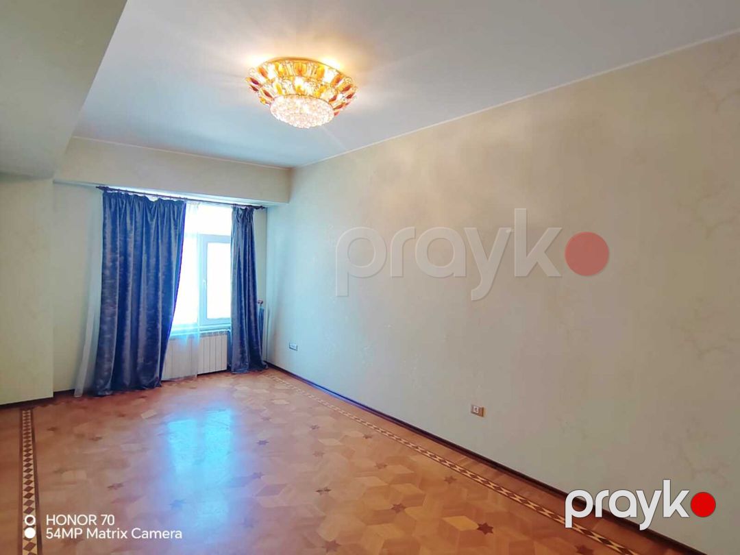 Satılır 2 otaqlı yeni tikili 150 m² — Mənzil, Bakı (3)