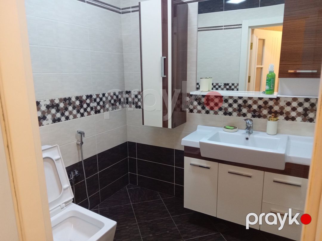 Satılır 3 otaqlı köhnə tikili 120 m² — Mənzil, Bakı (11)