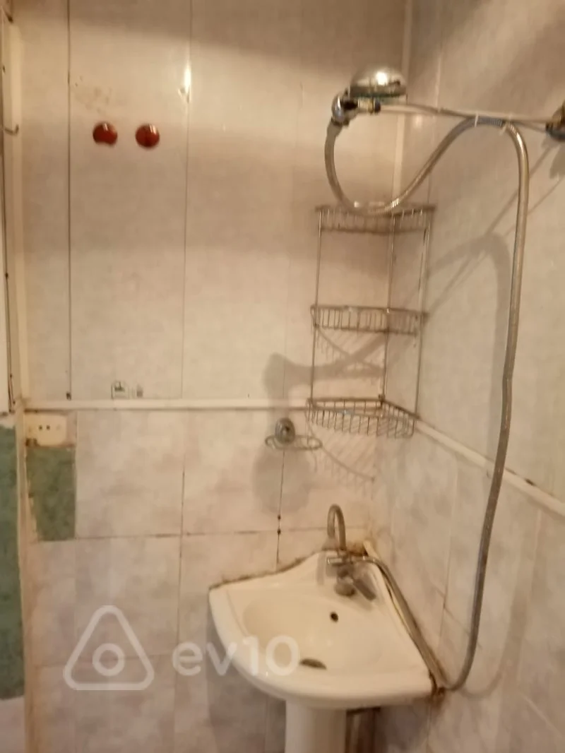 1 otaqlı mənzil, 40 m², Bakı, Təbriz küçəsi — kirayə — Mənzil, Bakı (6)