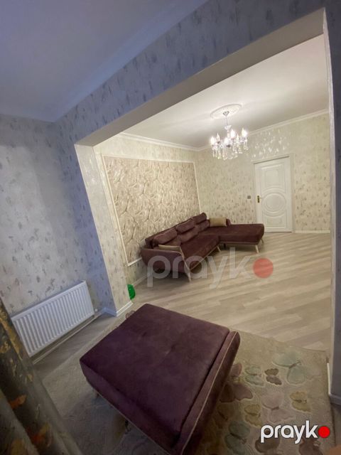 Satılır 3 otaqlı köhnə tikili 75 m² — Bakı