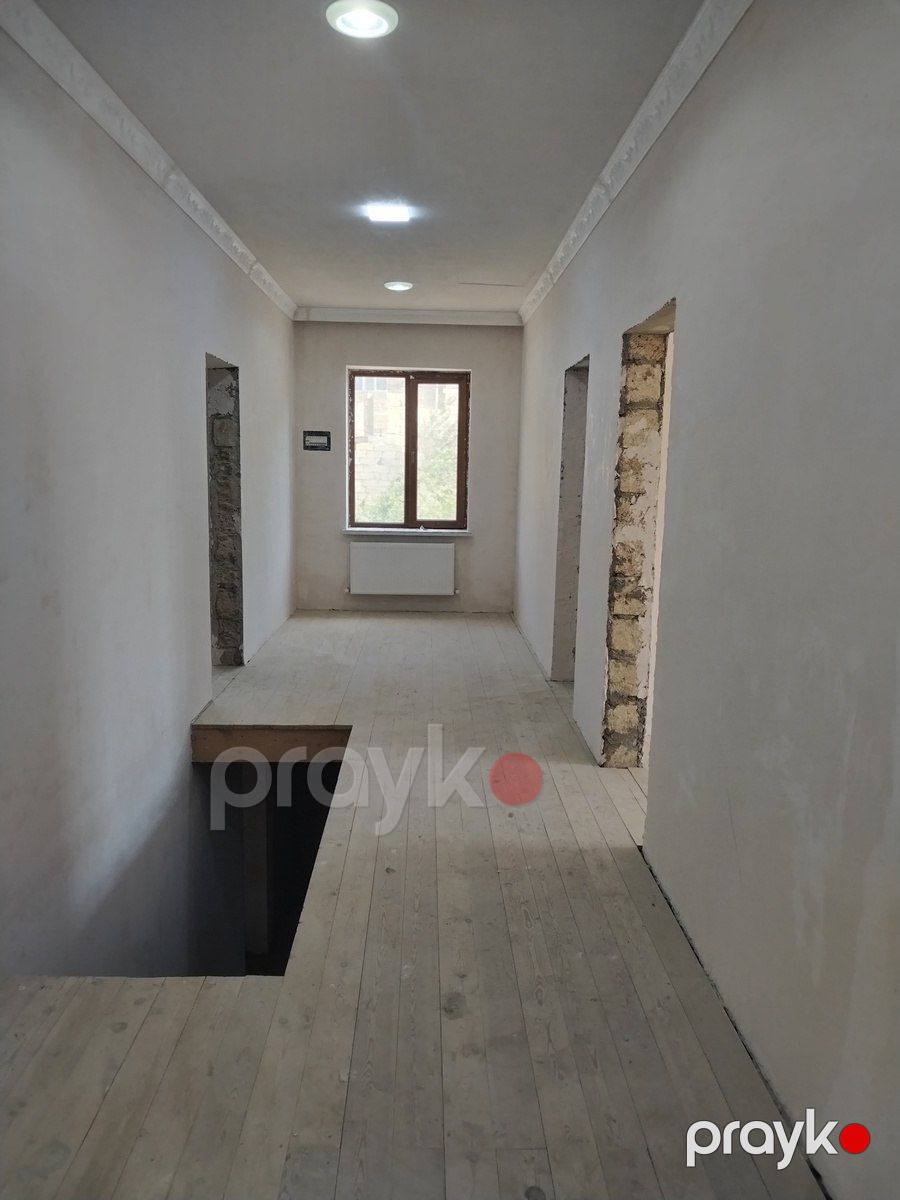 Satılır 10 otaqlı həyət evi/bağ evi 250 m² — Ev, villa, Bakı (7)