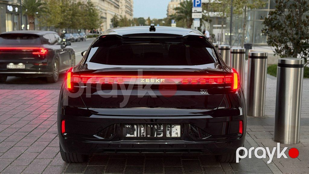 Zeekr 001, 86 kWh, 2023 il, 53 000 km — Avtomobillər, Bakı (10)