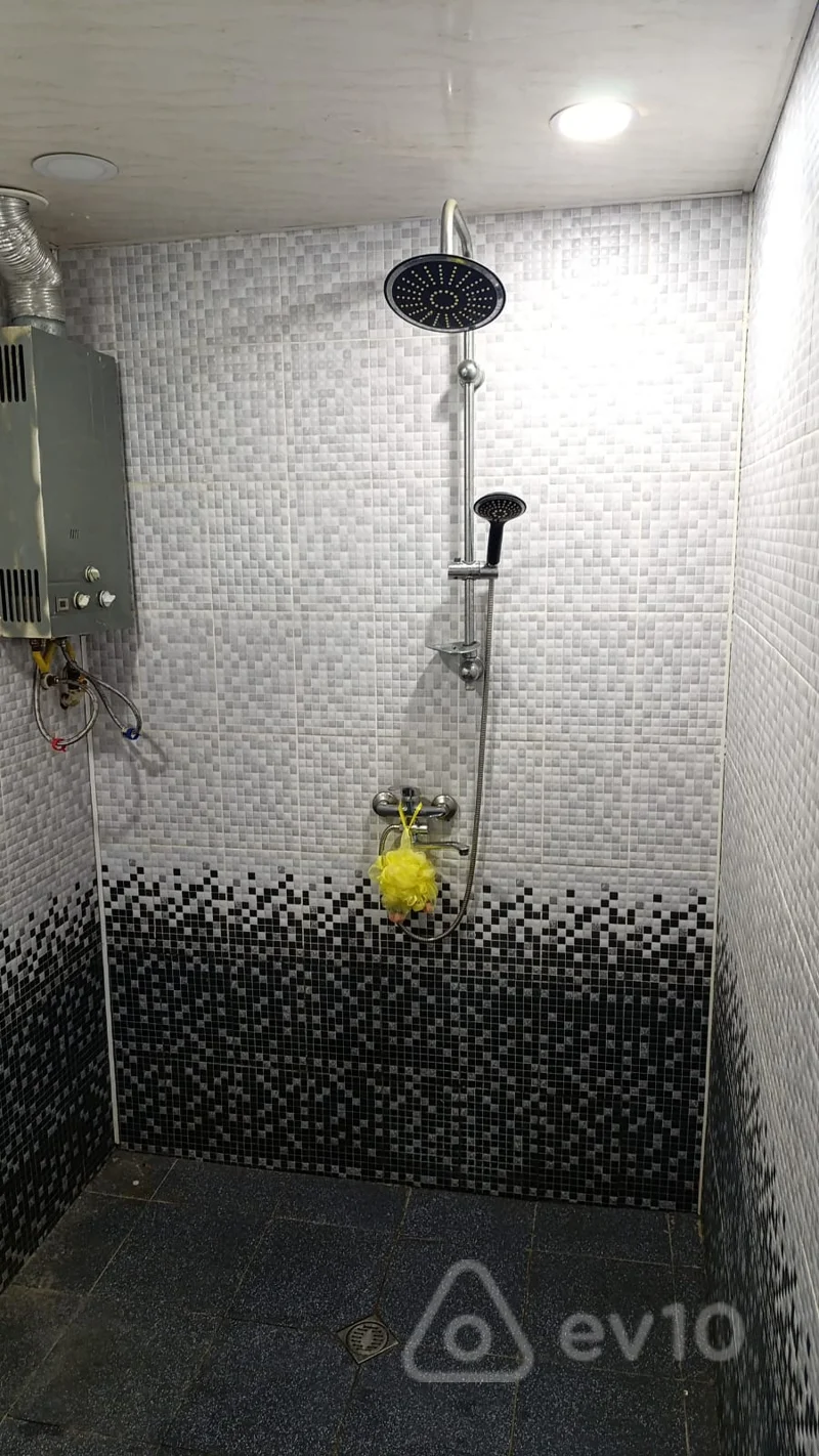 2 otaqlı mənzil, 40 m², A.Kunanbayev — Mənzil, Bakı (7)