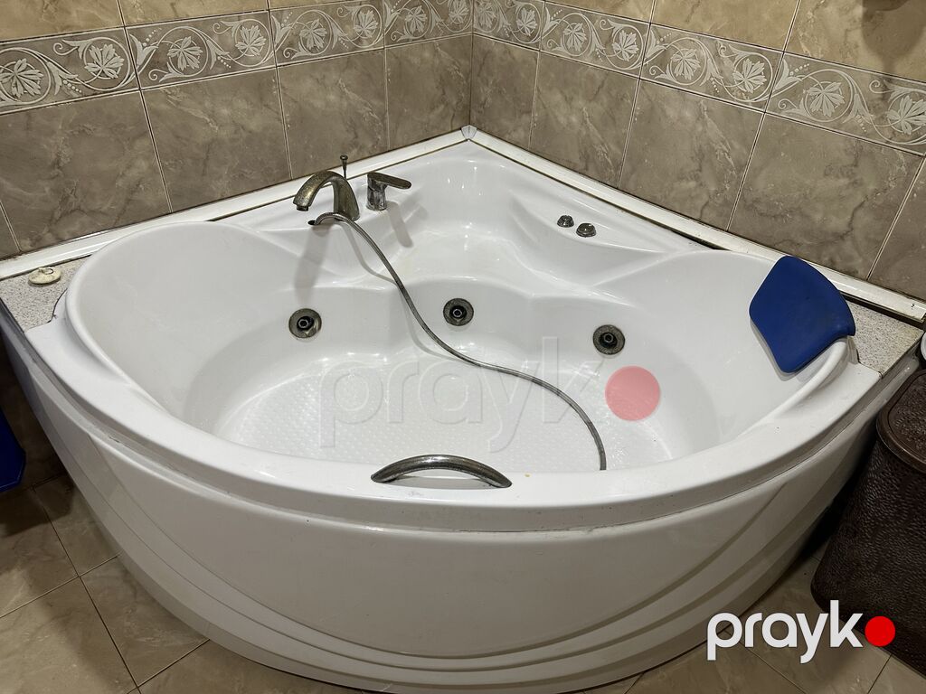 Künc tipli hidromassajlı vanna (jacuzzi) 1.40sm 1.40sm - Forma — Vannalar və jakuzi, Bakı (2)