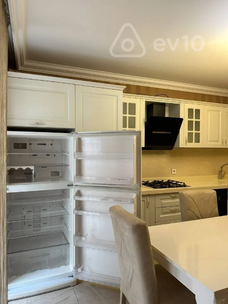 3 otaqlı mənzil, 140 m², Əliyar Əliyev küç — kirayə — Mənzil, Bakı (7)