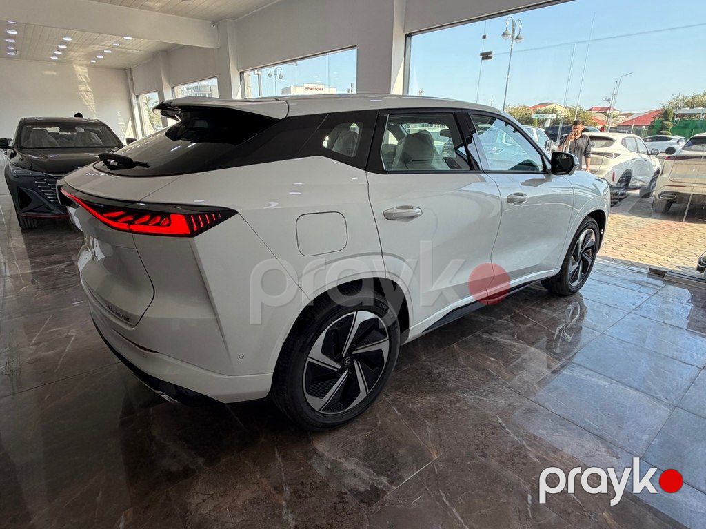 Changan Uni-Z, 1.5 L, 18.4 kWh, 2026 il, yeni — Avtomobillər, Bakı (4)