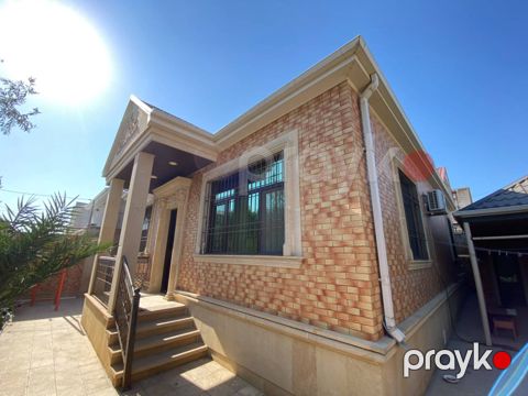 Satılır 4 otaqlı həyət evi/bağ evi 120 m² — Bakı