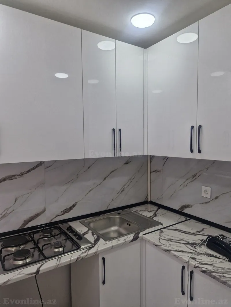 Satılır 2 otaqlı Mənzil Köhnə tikili 50 m² Bakı, Nizami r., Qara Qarayev m., 8-ci kilometr — Mənzil, Bakı (8)