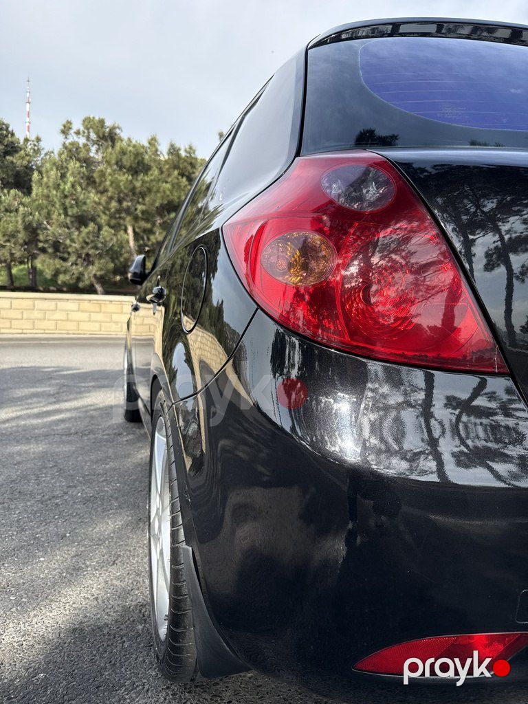 Kia Ceed, 1.6 L, 2008 il, 288 000 km — Avtomobillər, Bakı (8)