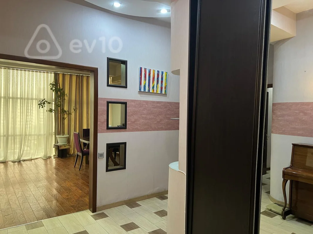 2 otaqlı mənzil, 120 m², 28 may — Mənzil, Bakı (7)