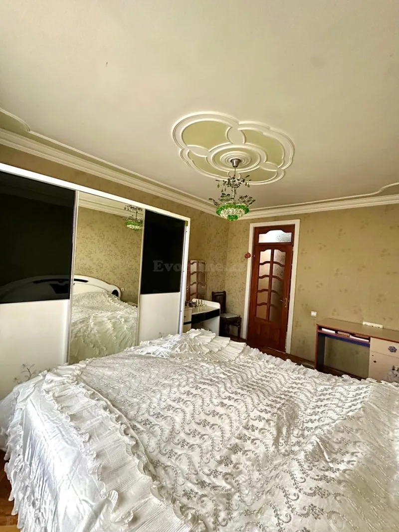 Satılır 5 otaqlı Mənzil Köhnə tikili 112 m² Gəncə — Mənzil, Gəncə (8)